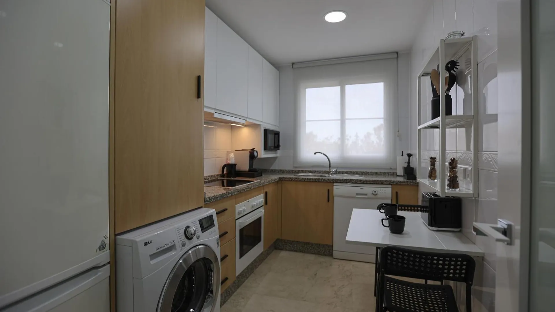 Magnifique, Luxueux Appartement En Top Residence Benalmadena 0*,  Spain